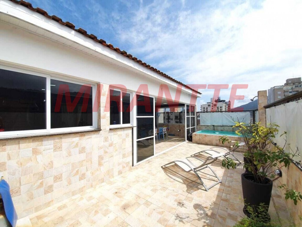 Cobertura de 160m² com 3 quartos em ENSEADA