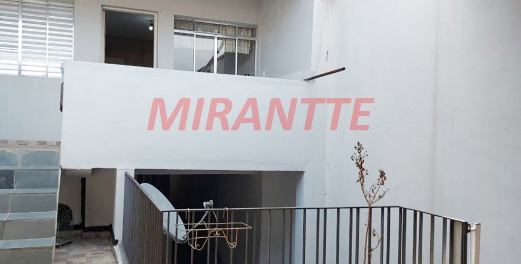 Casa terrea de 214m² com 2 quartos em Vila Buenos Aires
