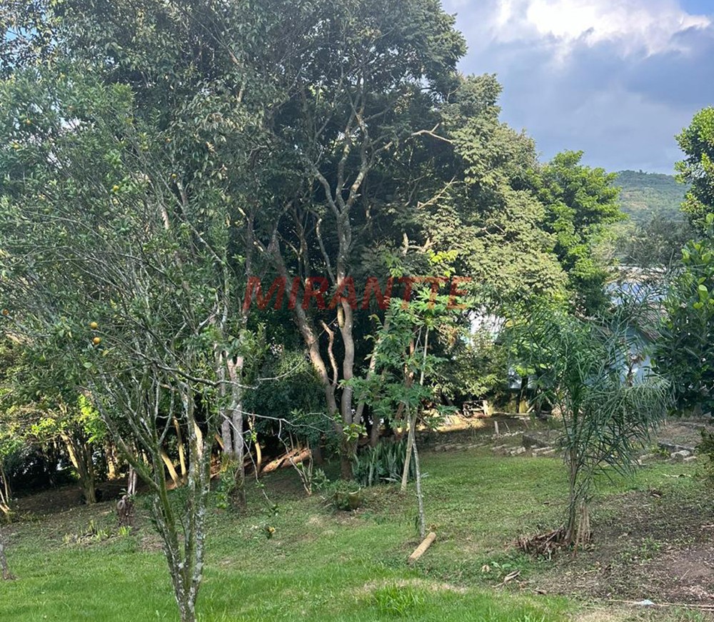Terreno de 1112m² em Serra Da Cantareira