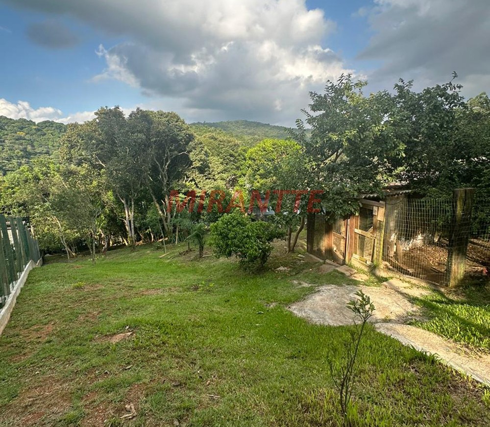 Terreno de 1112m² em Serra Da Cantareira