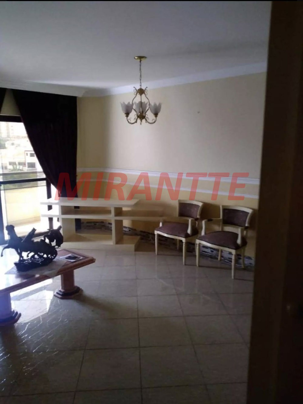 Apartamento de 240m² com 4 quartos em Vila Maria Alta