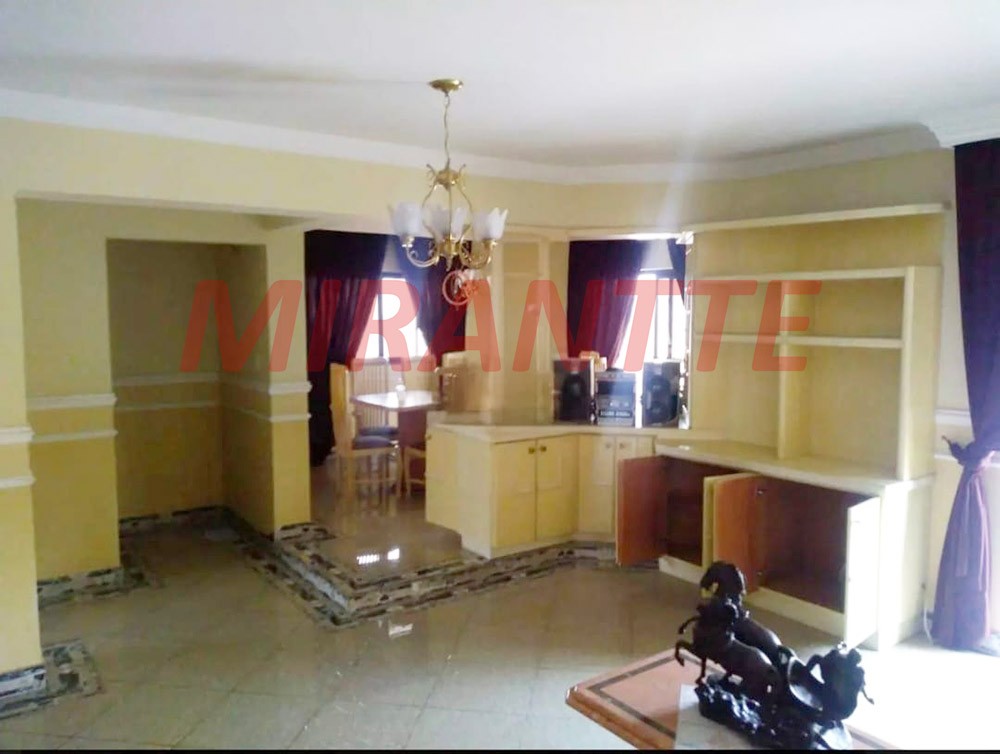 Apartamento de 240m² com 4 quartos em Vila Maria Alta