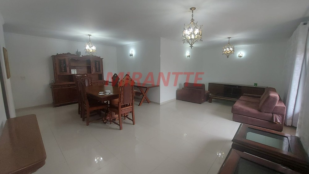 Casa terrea de 309m² com 4 quartos em Imirim