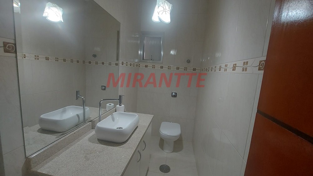 Casa terrea de 309m² com 4 quartos em Imirim