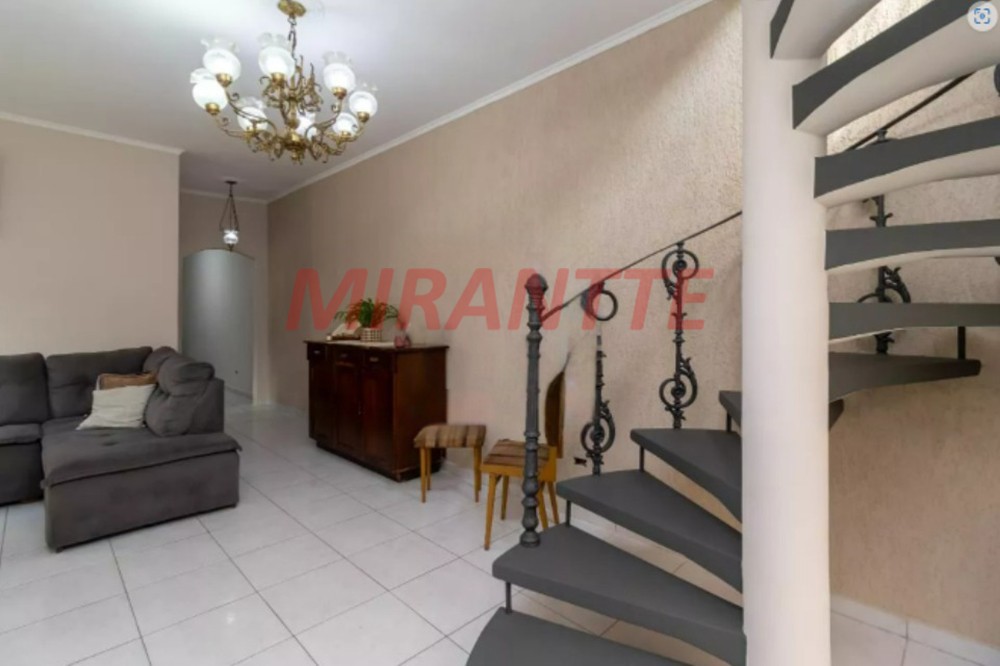 Sobrado de 120m² com 3 quartos em Parada Inglesa
