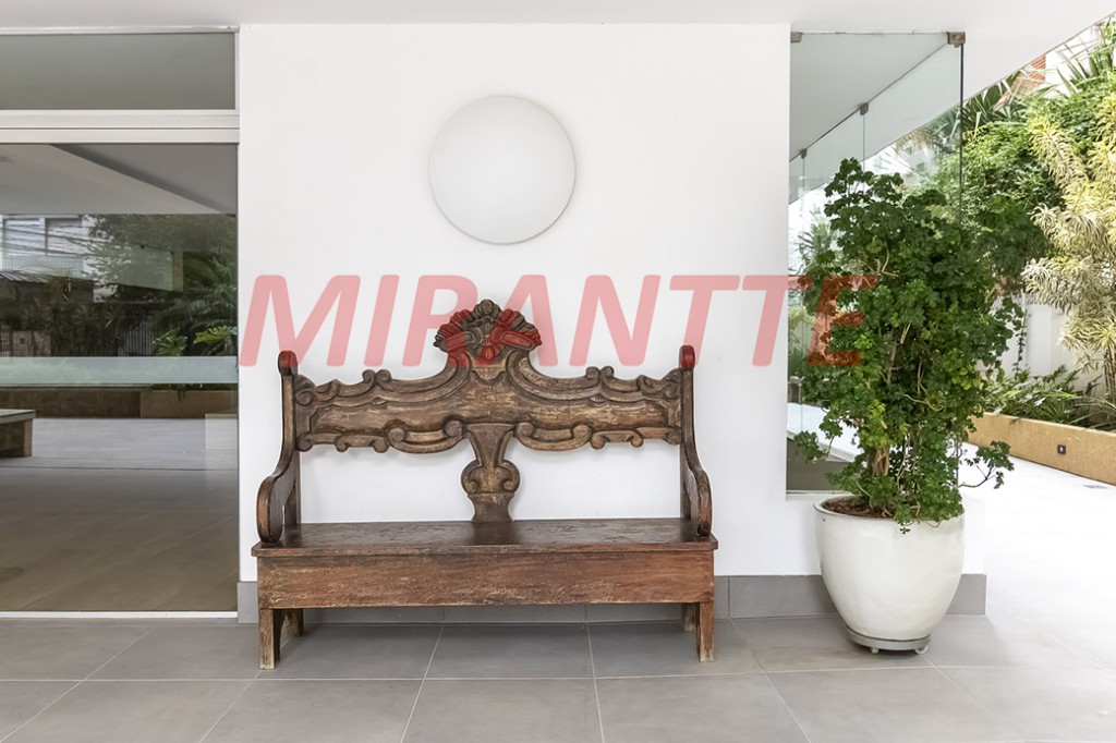 Apartamento de 100m² com 2 quartos em Cerqueira César