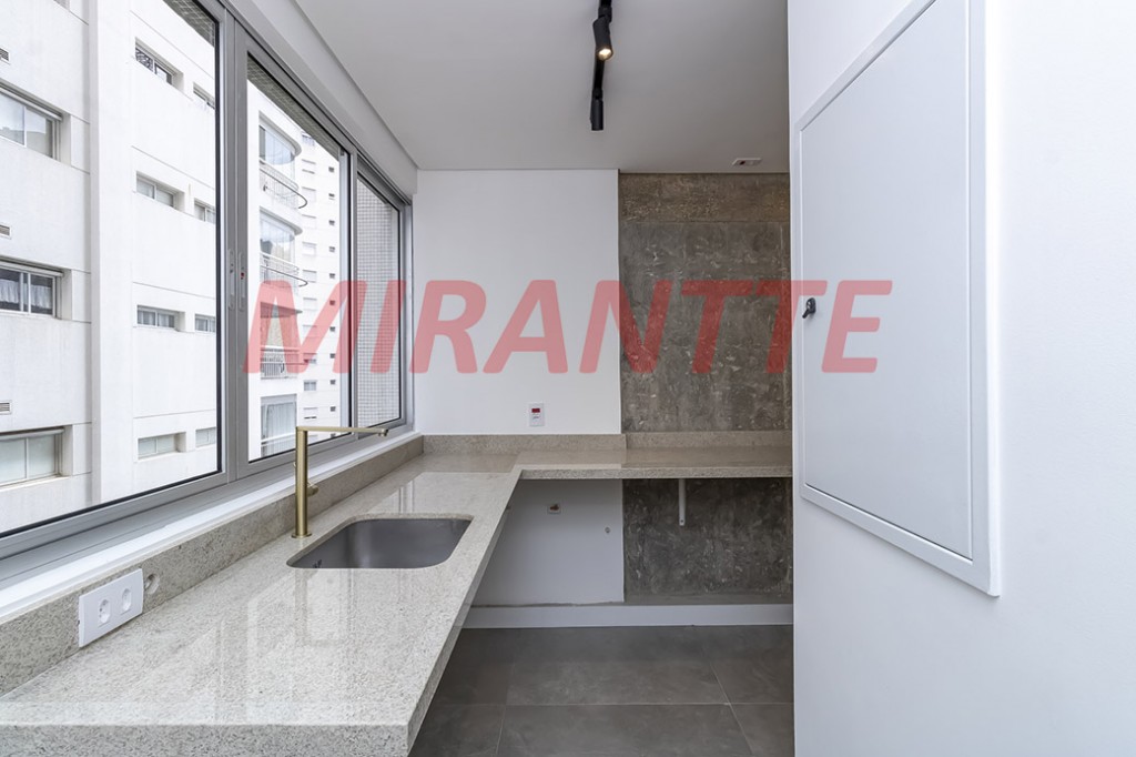 Apartamento de 100m² com 2 quartos em Cerqueira César