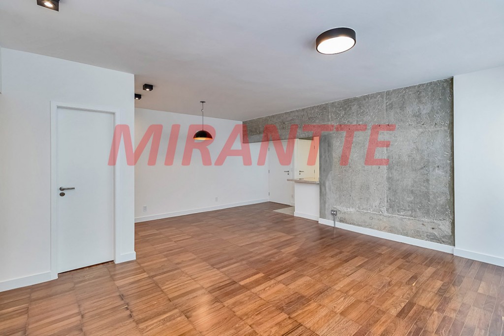Apartamento de 100m² com 2 quartos em Cerqueira César