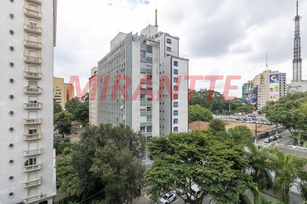 Apartamento de 100m² com 2 quartos em Cerqueira César