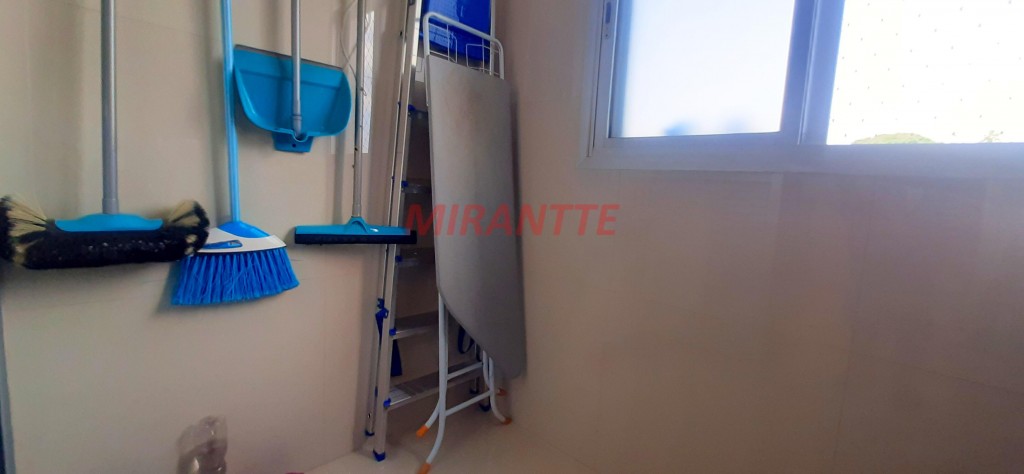 Apartamento de 48m² com 2 quartos em Vila Roque