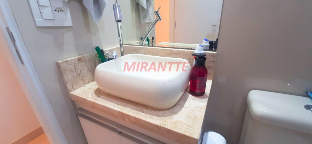 Apartamento de 48m² com 2 quartos em Vila Roque