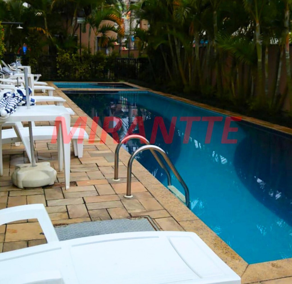 Apartamento de 48m² com 2 quartos em Vila Roque