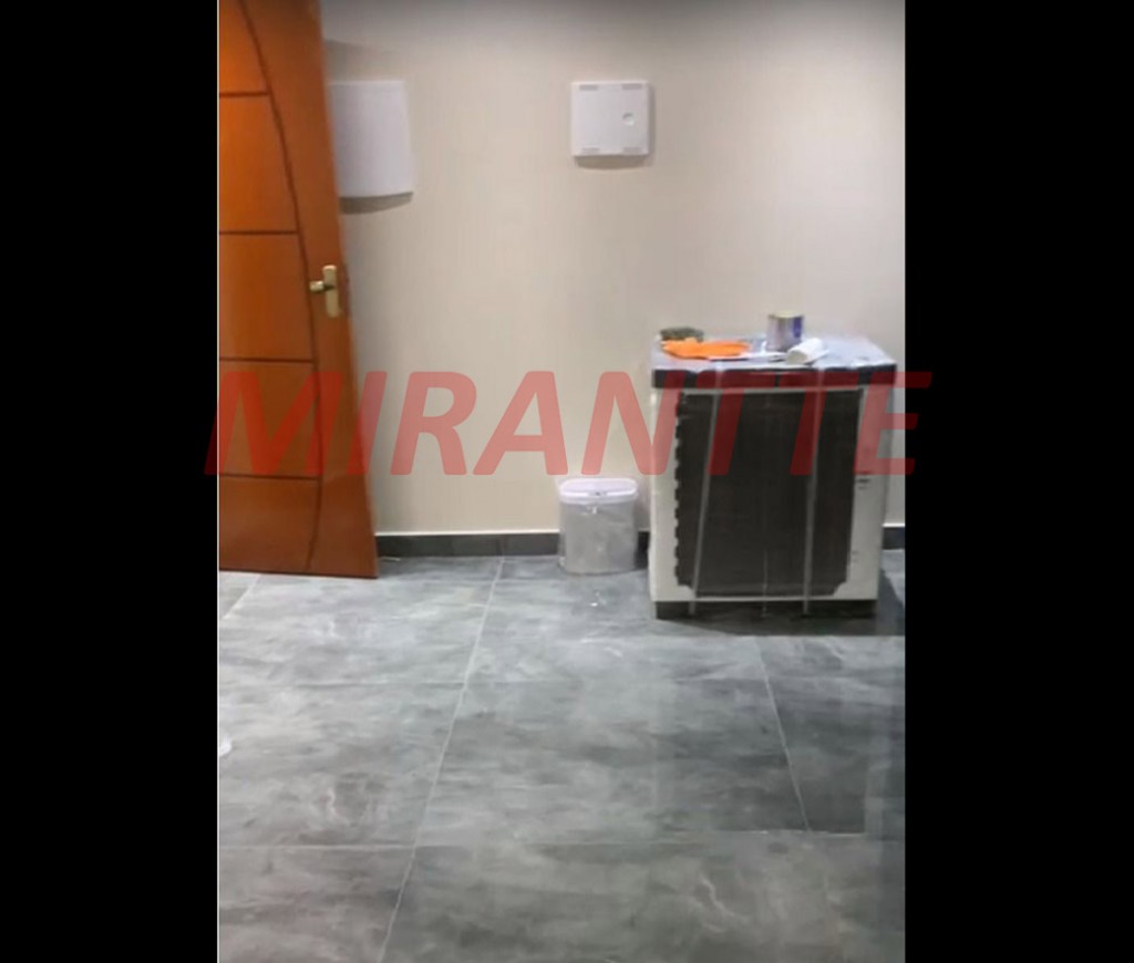 Apartamento de 58m² com 2 quartos em Vila Nova Bonsucesso