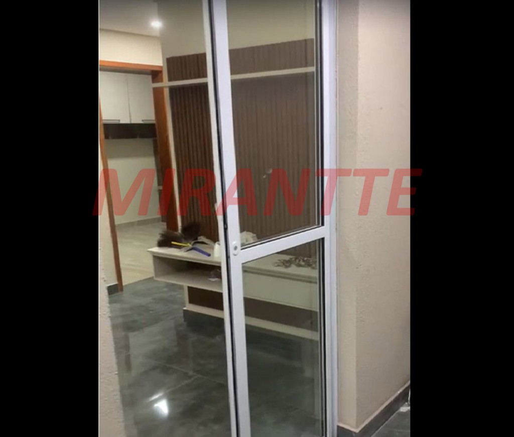 Apartamento de 58m² com 2 quartos em Vila Nova Bonsucesso