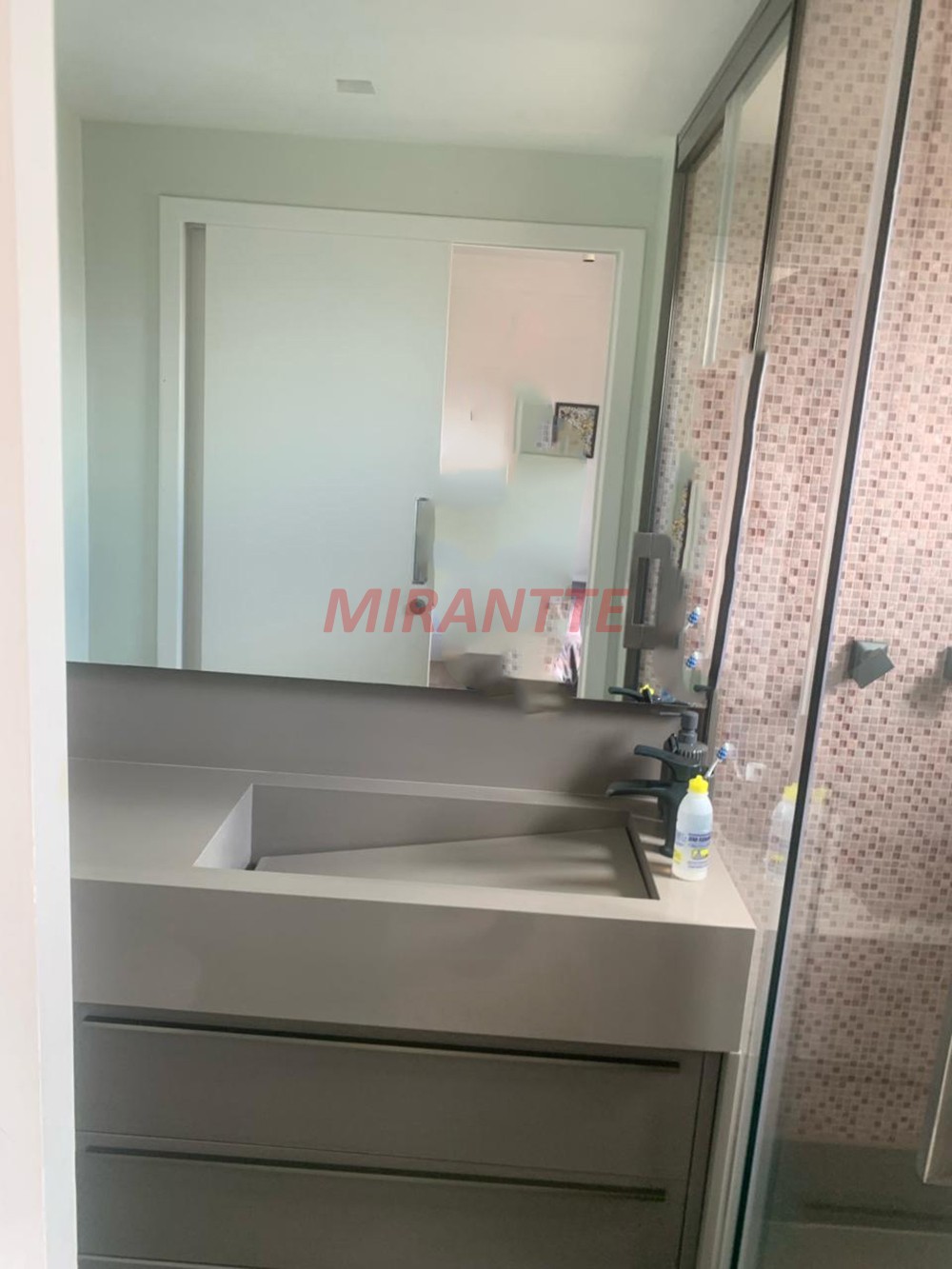 Apartamento de 250m² com 3 quartos em Santana