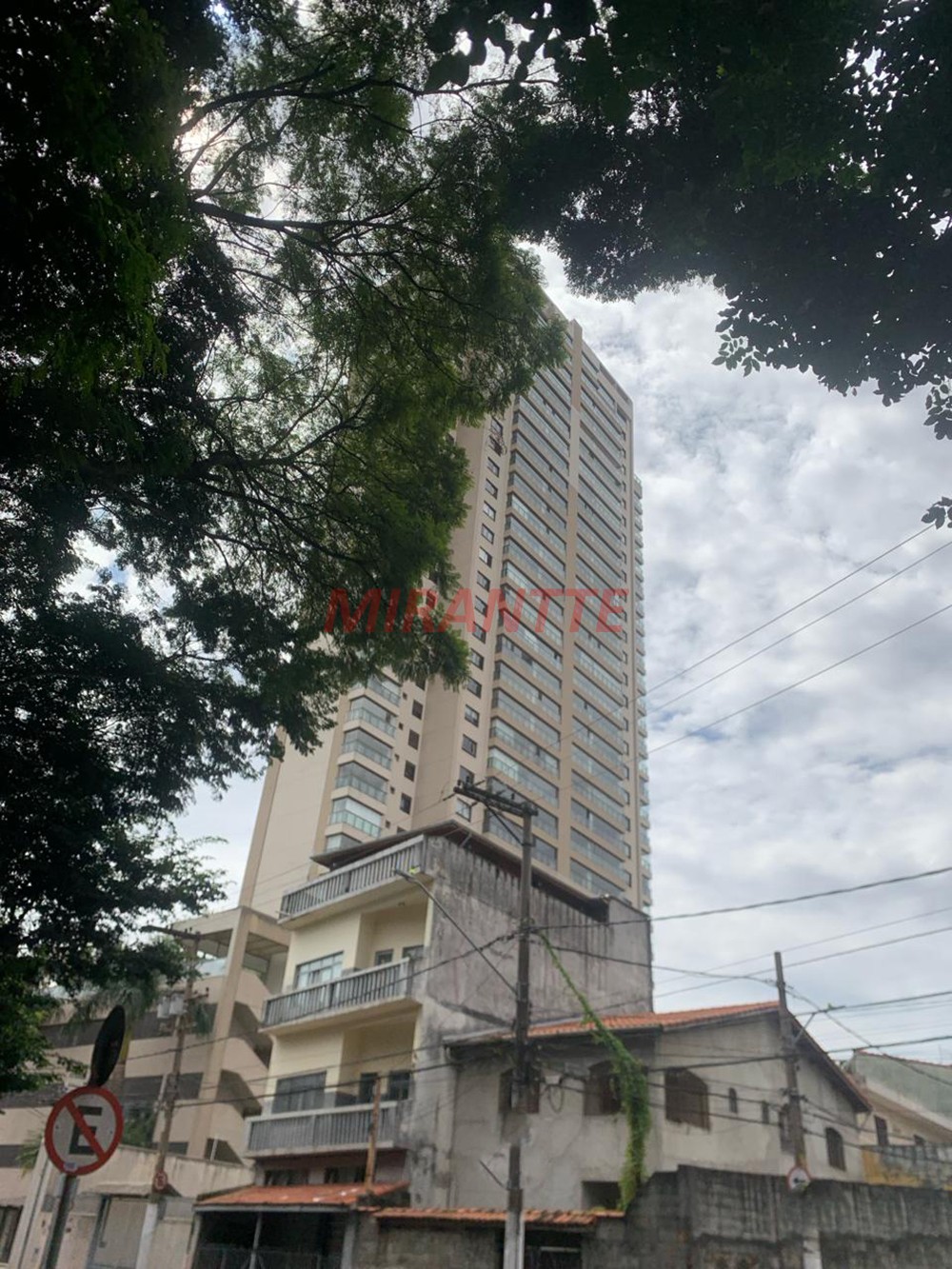 Apartamento de 250m² com 3 quartos em Santana