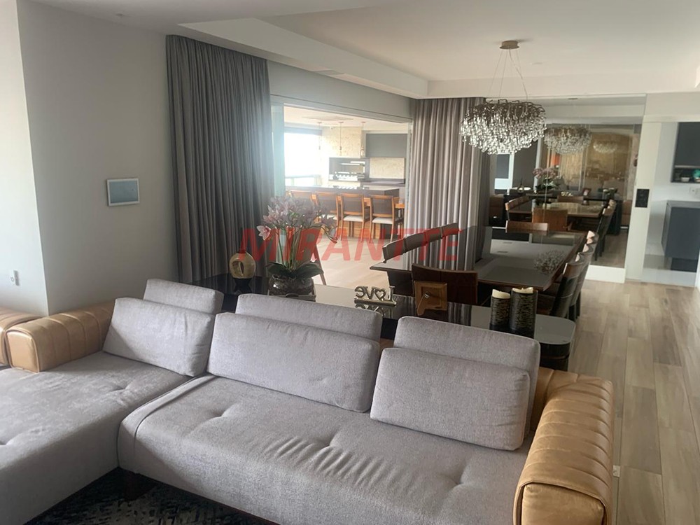 Apartamento de 250m² com 3 quartos em Santana