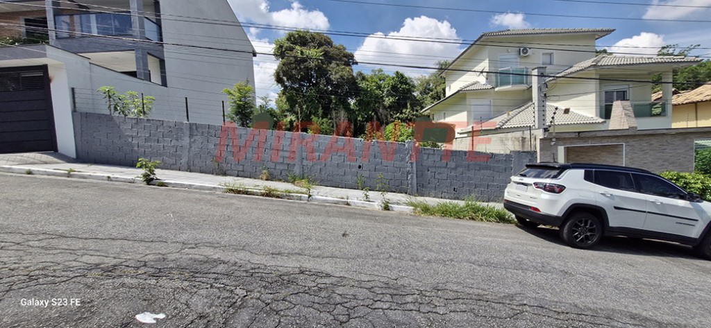 Terreno de 375m² em Vila Irmaos Arnoni