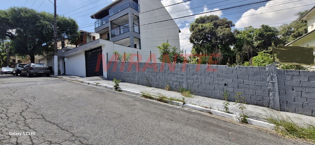 Terreno de 375m² em Vila Irmaos Arnoni