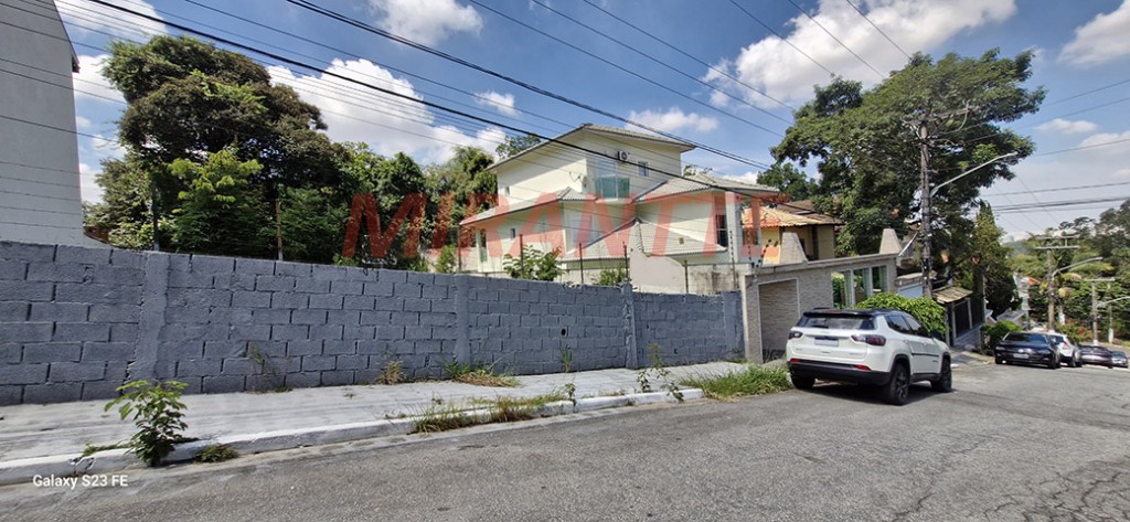 Terreno de 375m² em Vila Irmaos Arnoni