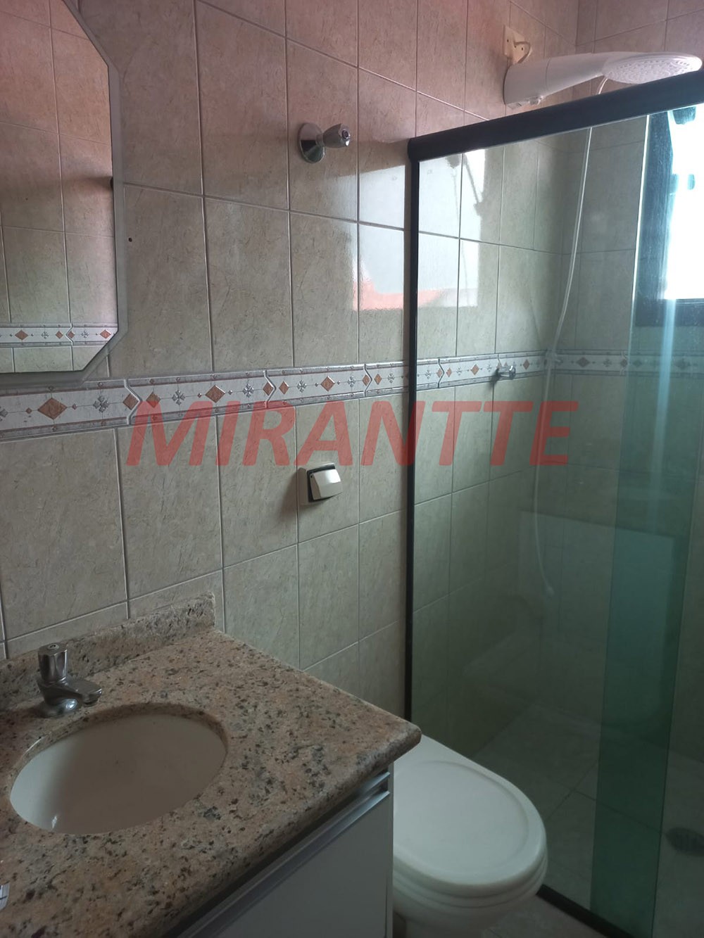 Sobrado de 123m² com 3 quartos em Água Fria