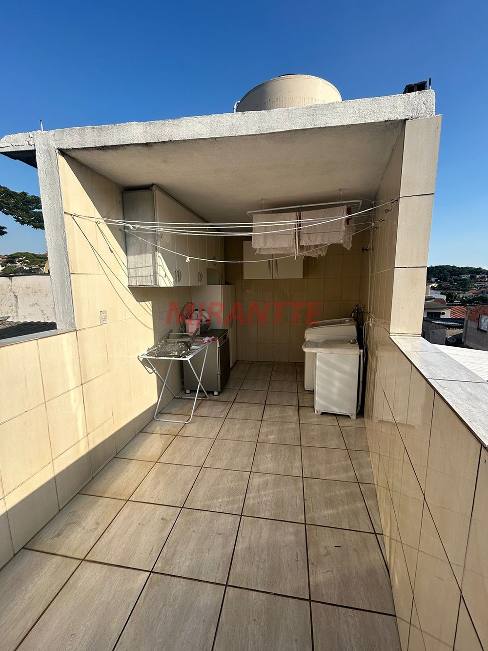 Sobrado de 140m² com 2 quartos em Pedra Branca