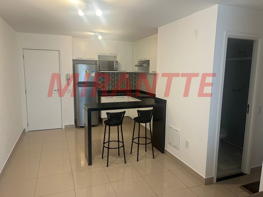 Apartamento de 63m² com 2 quartos em Água Branca