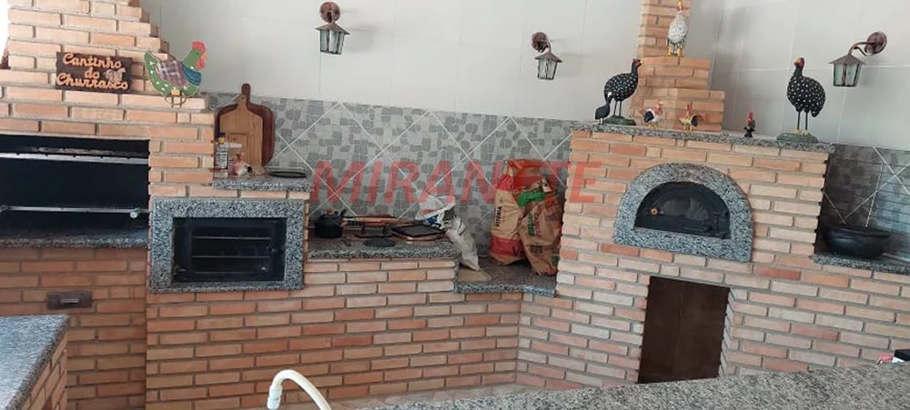 ChÁcara de 2000m² com 4 quartos em São Roque