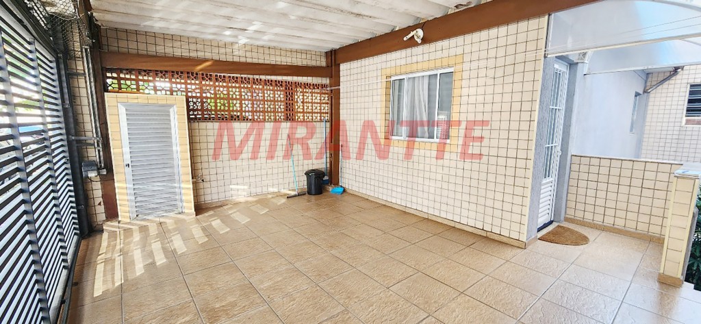Casa terrea de 244m² com 4 quartos em Água Fria