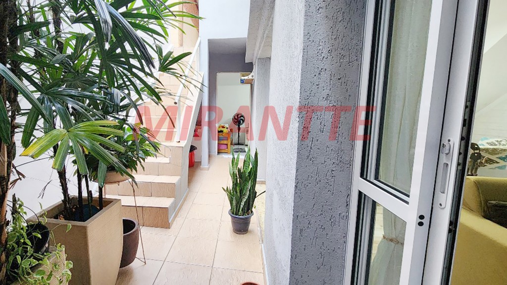 Casa terrea de 244m² com 4 quartos em Água Fria