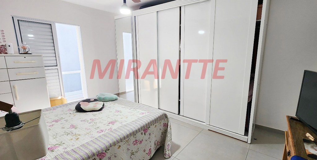 Casa terrea de 244m² com 4 quartos em Água Fria