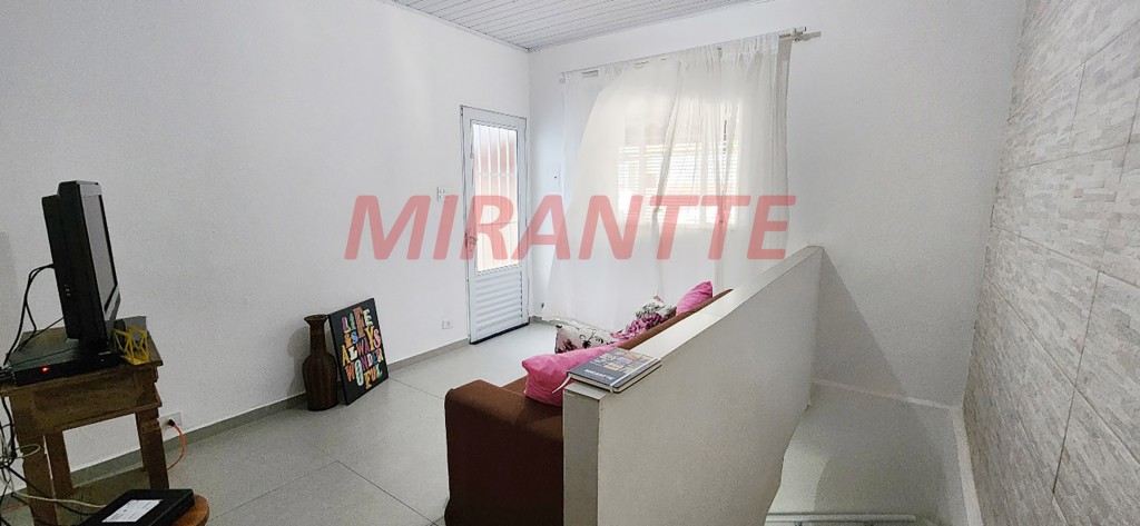 Casa terrea de 244m² com 4 quartos em Água Fria
