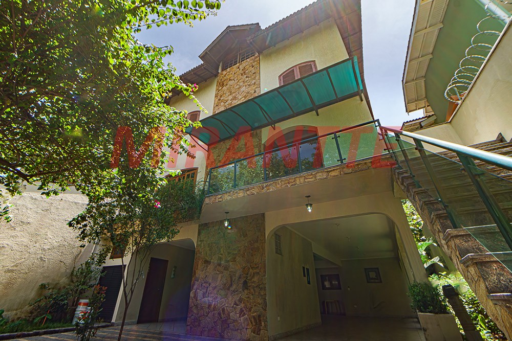 Sobrado de 560m² com 5 quartos em City América