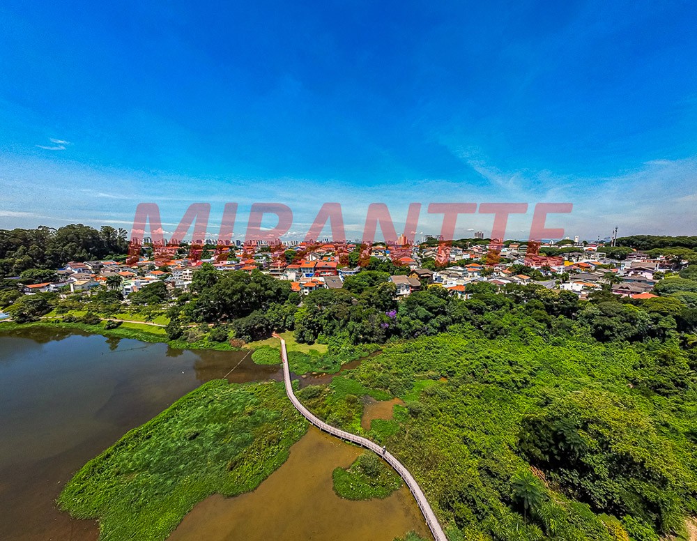 Sobrado de 560m² com 5 quartos em City América