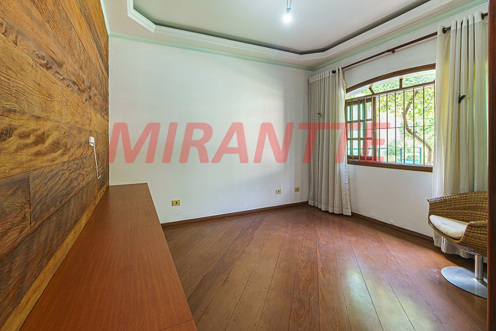 Sobrado de 560m² com 5 quartos em City América