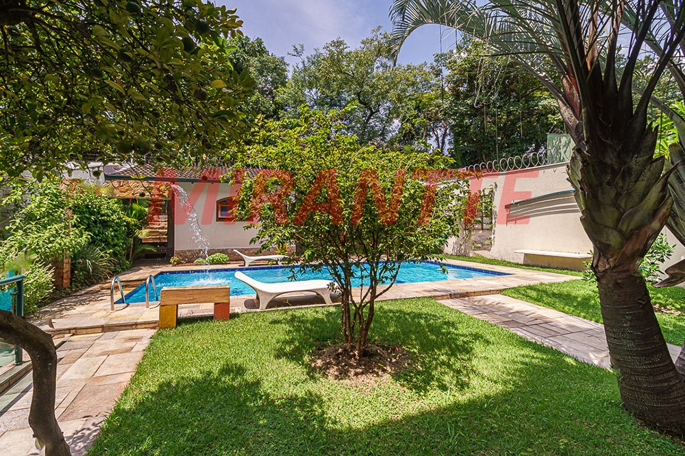 Sobrado de 560m² com 5 quartos em City América