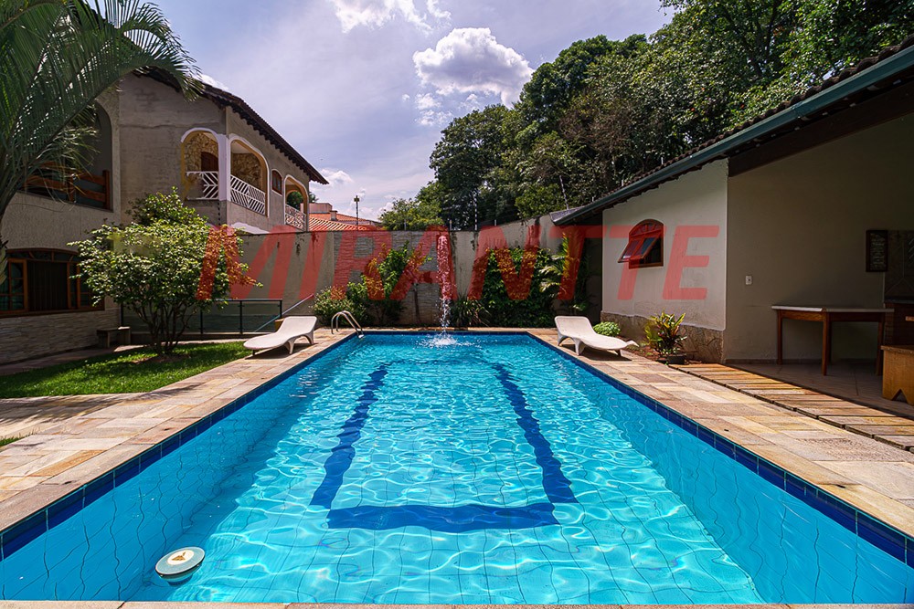 Sobrado de 560m² com 5 quartos em City América