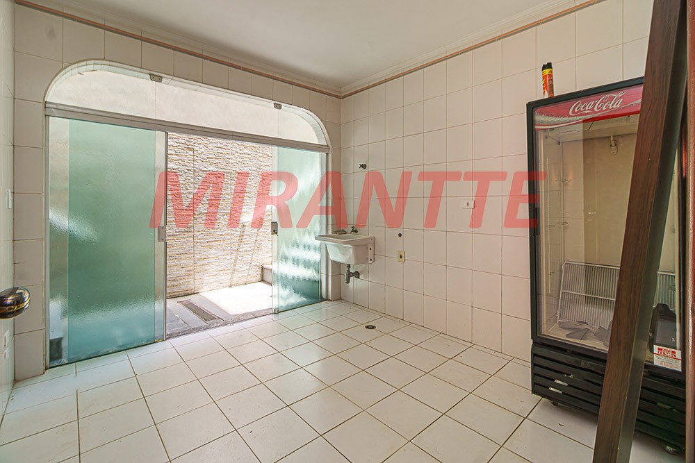 Sobrado de 560m² com 5 quartos em City América
