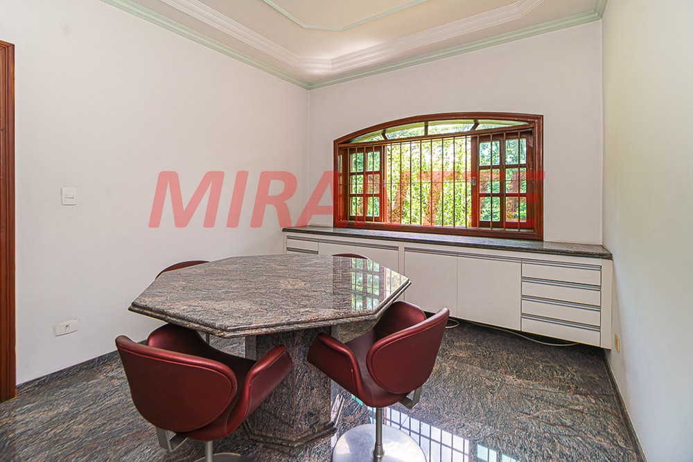 Sobrado de 560m² com 5 quartos em City América
