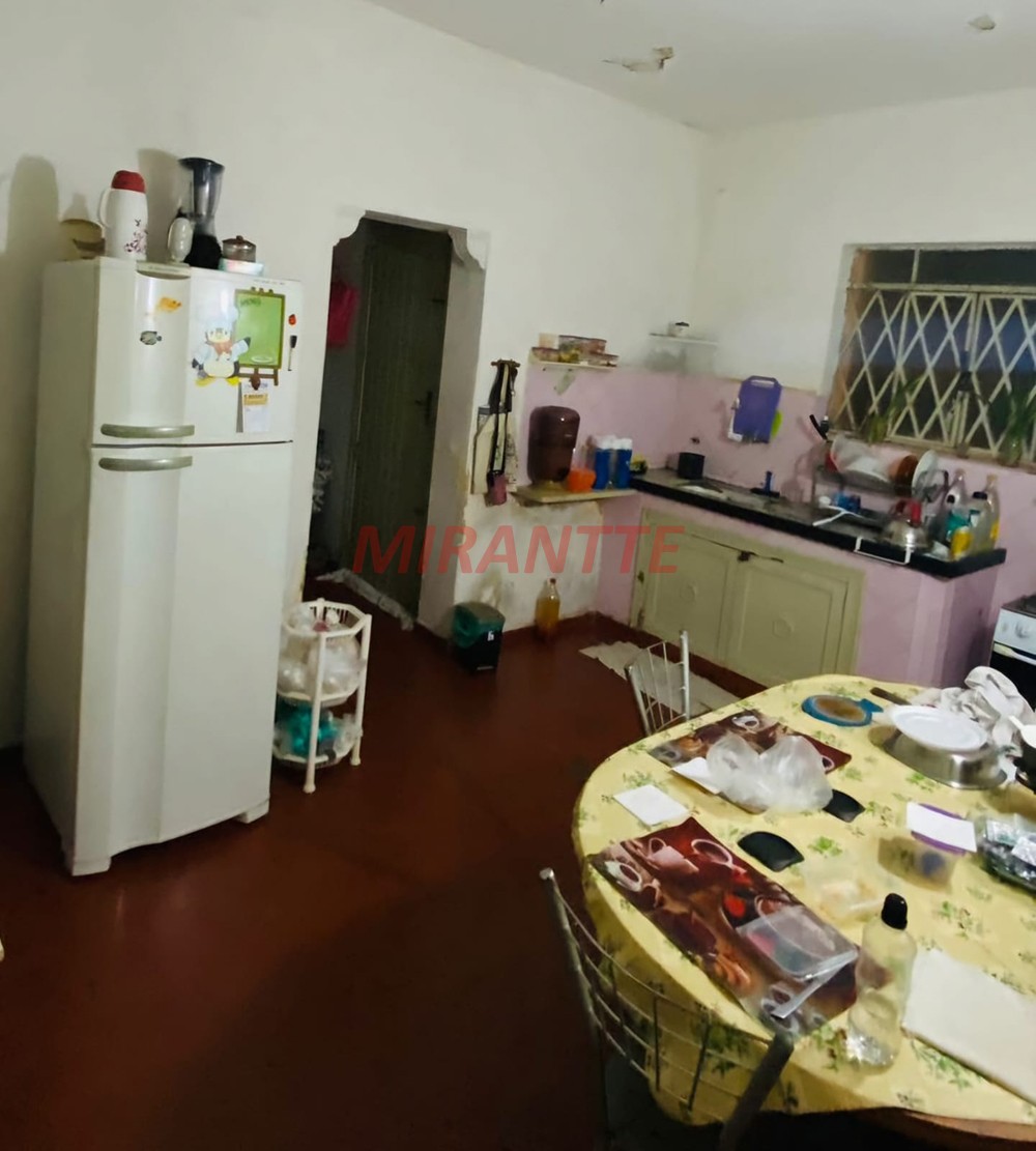 Casa terrea de 253m² com 7 quartos em Vila Gustavo