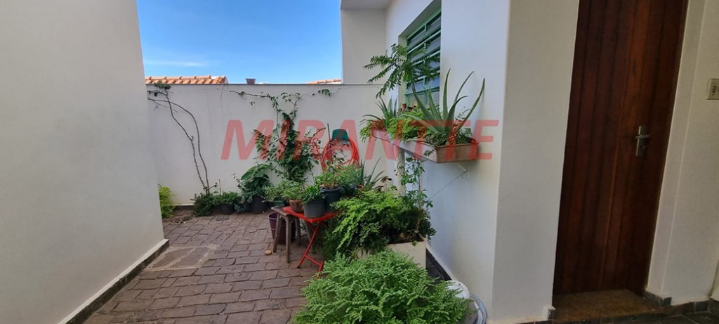 Sobrado de 250m² com 3 quartos em Imirim