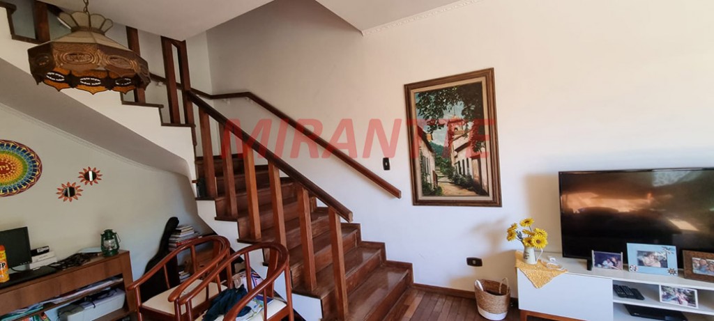 Sobrado de 250m² com 3 quartos em Imirim