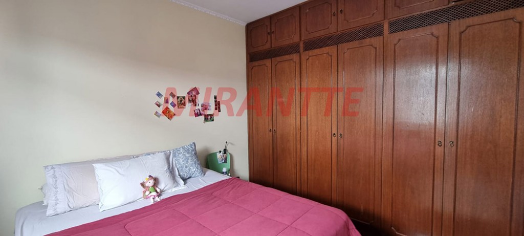 Sobrado de 250m² com 3 quartos em Imirim