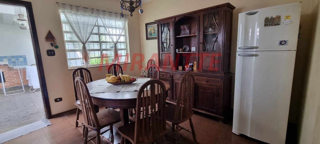 Sobrado de 250m² com 3 quartos em Imirim