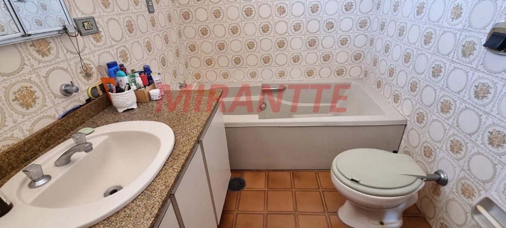 Sobrado de 250m² com 3 quartos em Imirim