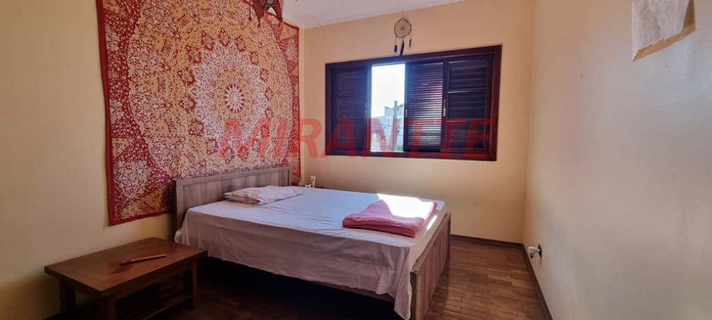 Sobrado de 250m² com 3 quartos em Imirim