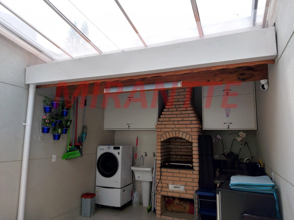 Sobrado de 113m² com 3 quartos em Vila Mazzei