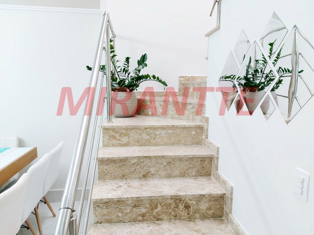 Sobrado de 113m² com 3 quartos em Vila Mazzei