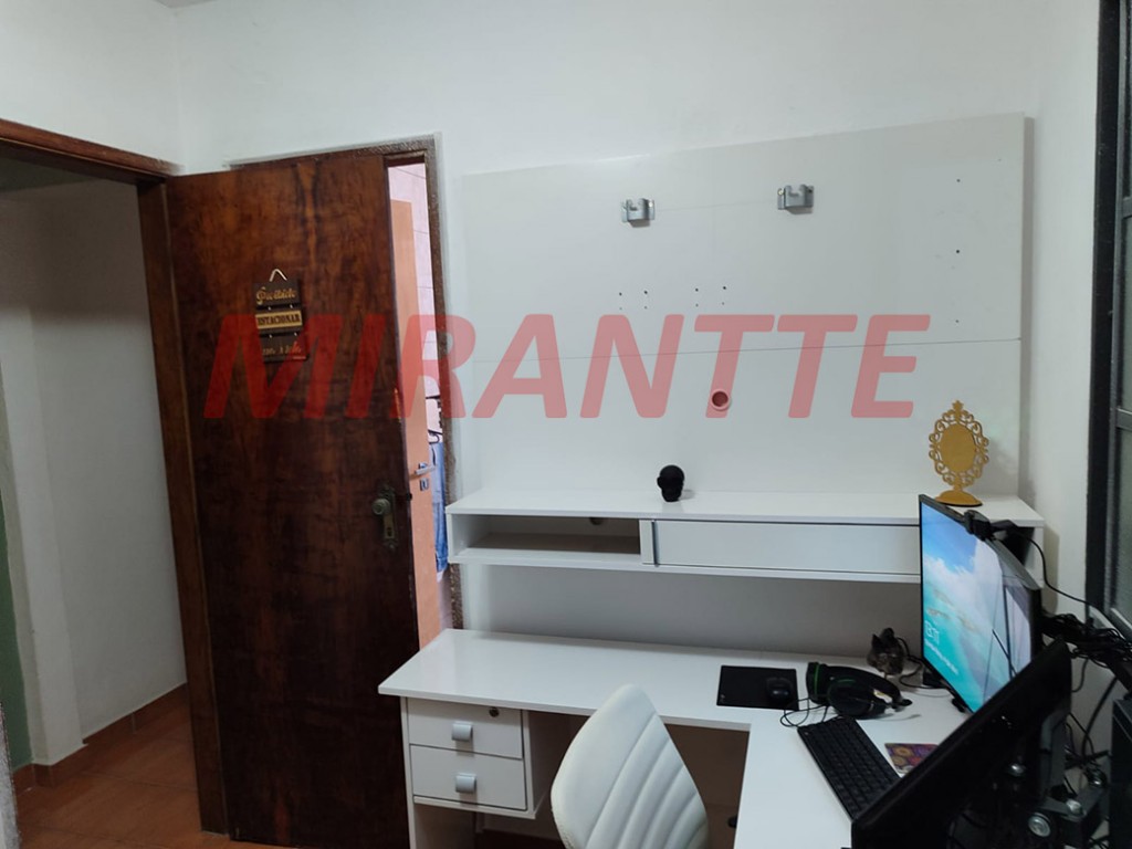 Sobrado de 145m² com 2 quartos em Santa Terezinha