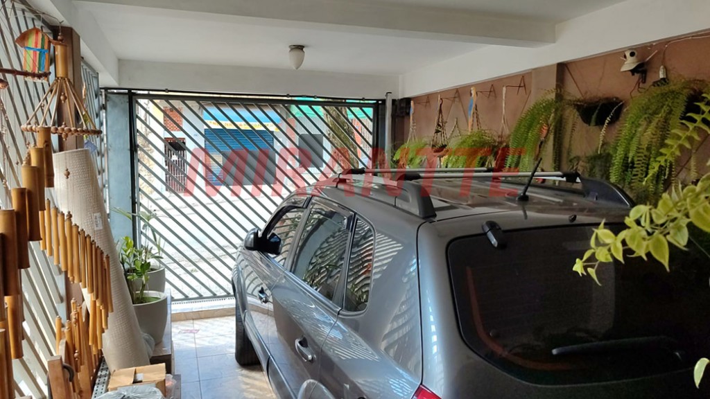 Sobrado de 145m² com 2 quartos em Santa Terezinha